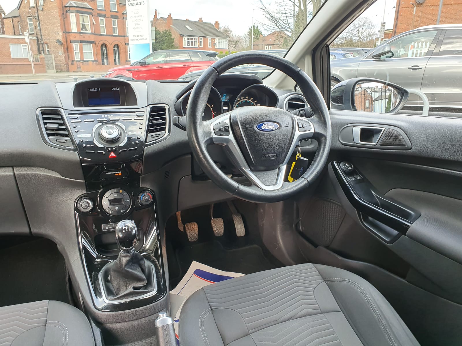 Ford Fiesta 1.0 EcoBoost Titanium (s/s) 5dr