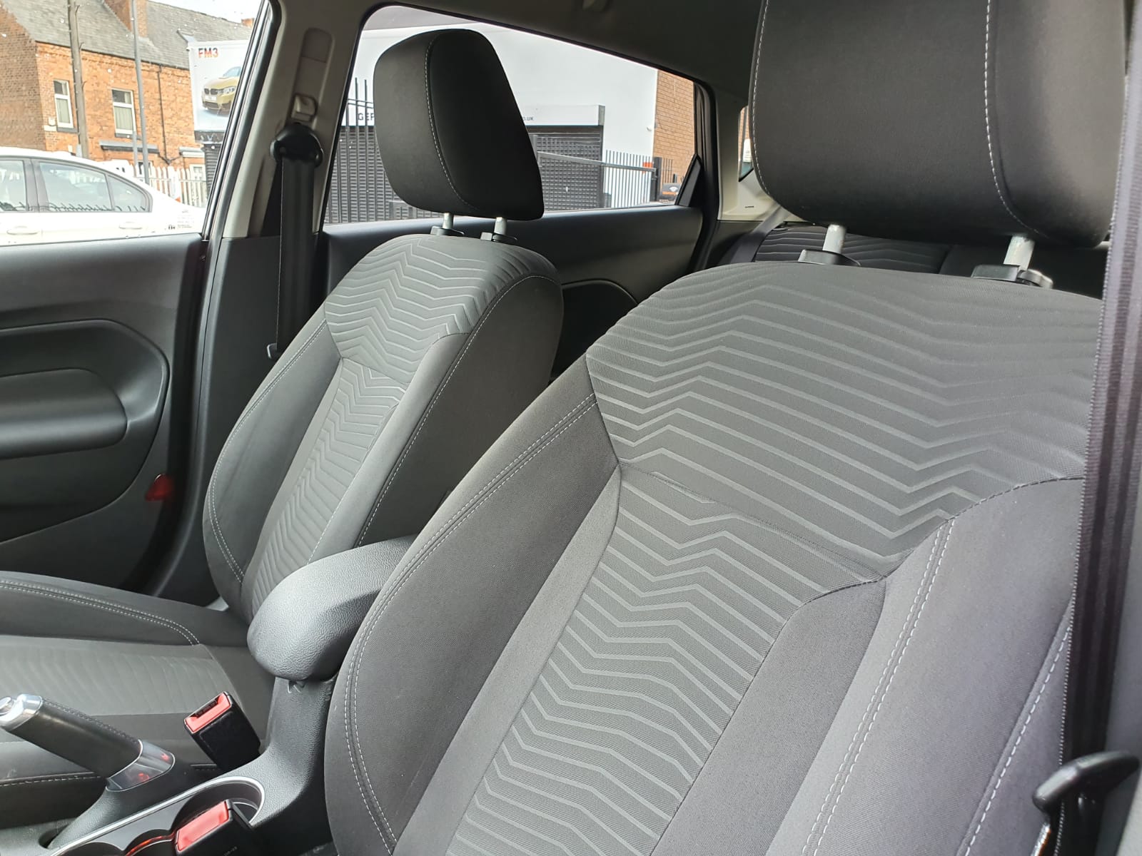 Ford Fiesta 1.0 EcoBoost Titanium (s/s) 5dr