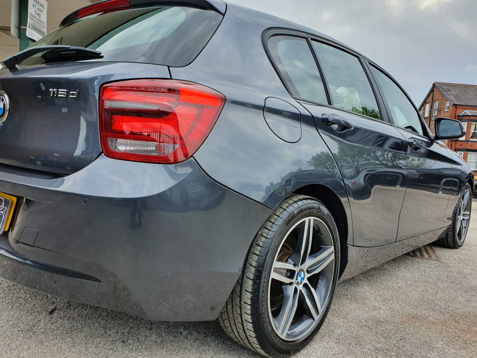 BMW 118D SPORT