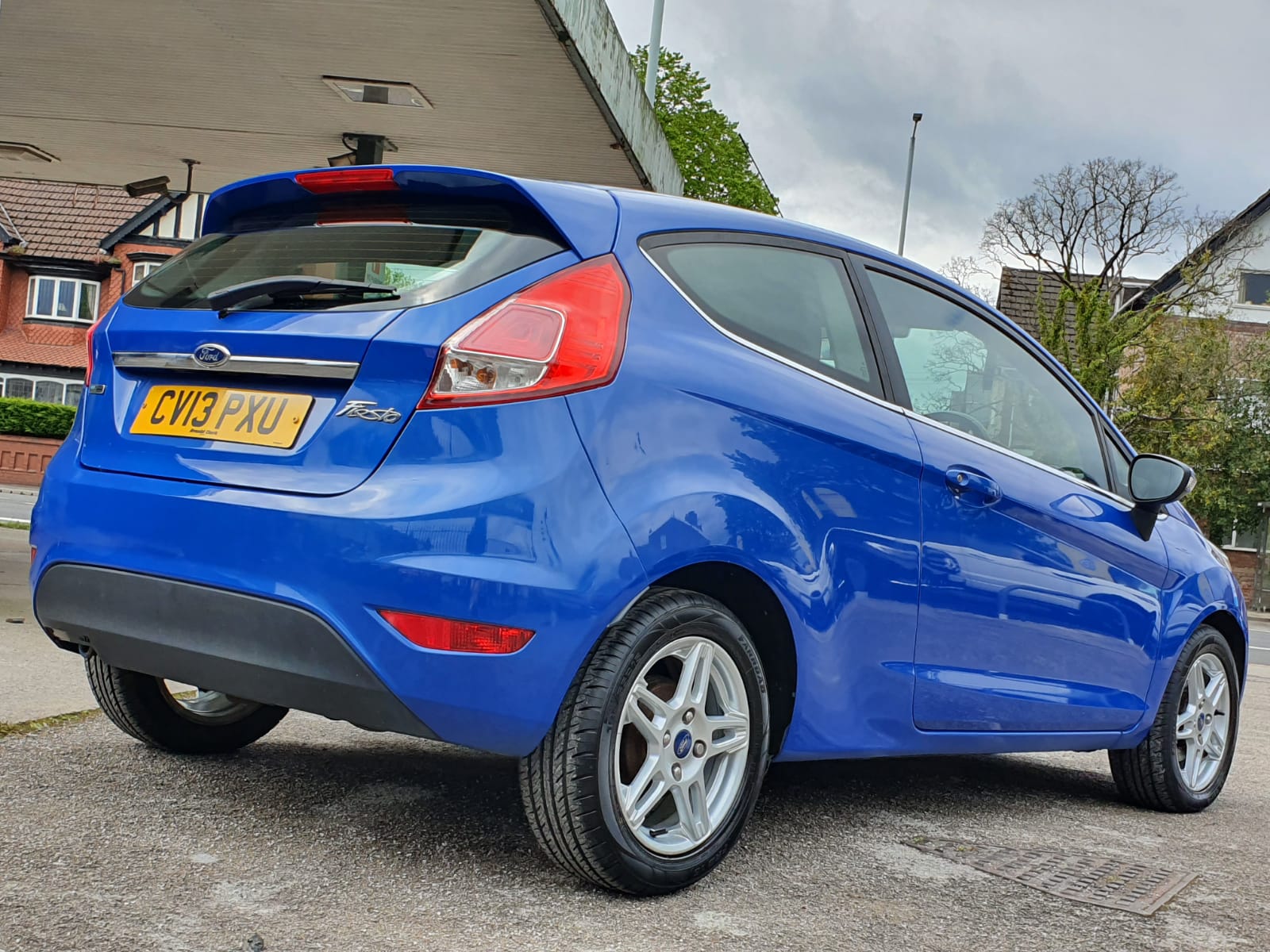 Ford Fiesta 1.0 ZETEC £0 Road Tax