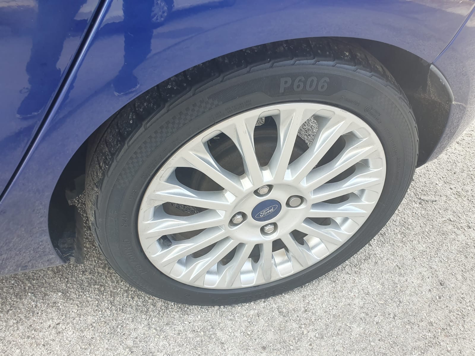 FORD FIESTA 1.0 ECO BOOST TITANIUM