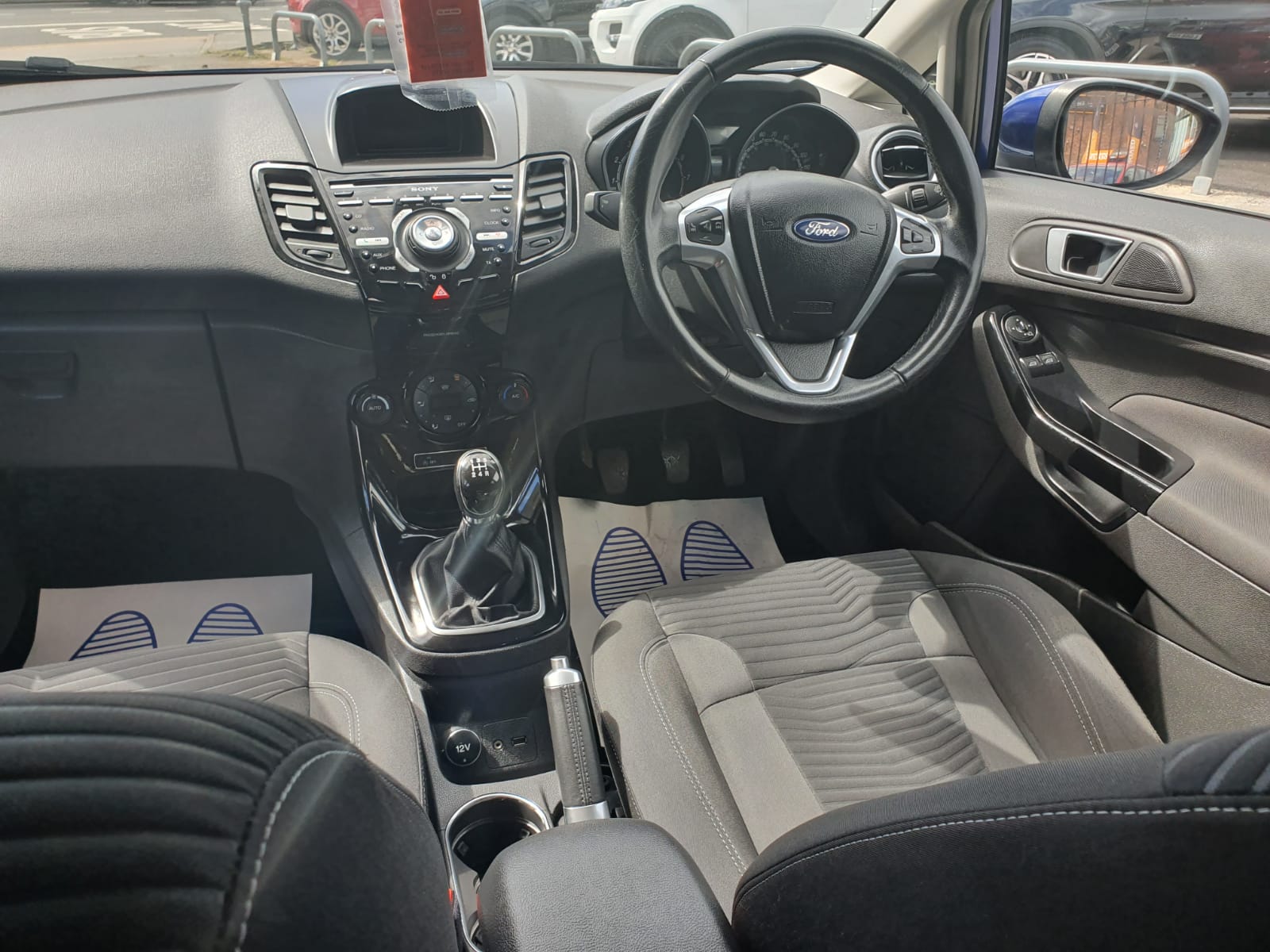 FORD FIESTA 1.0 ECO BOOST TITANIUM