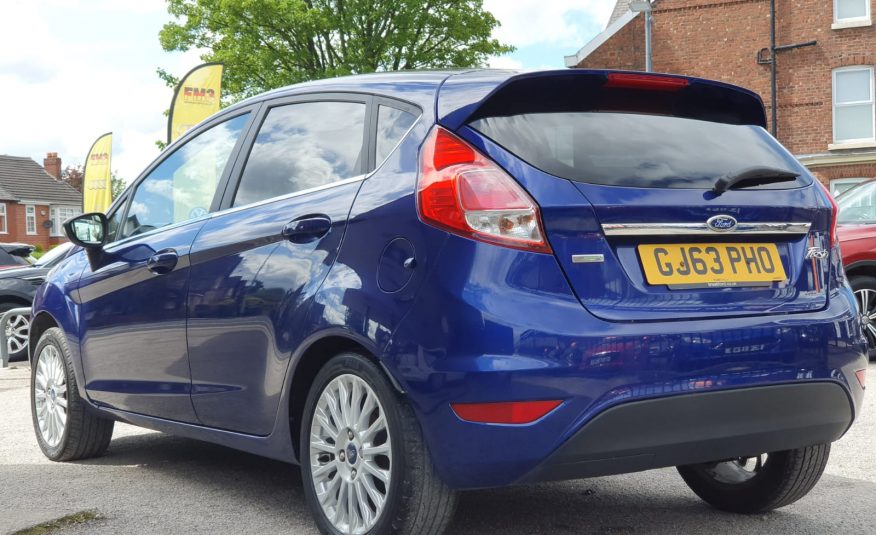 FORD FIESTA 1.0 ECO BOOST TITANIUM