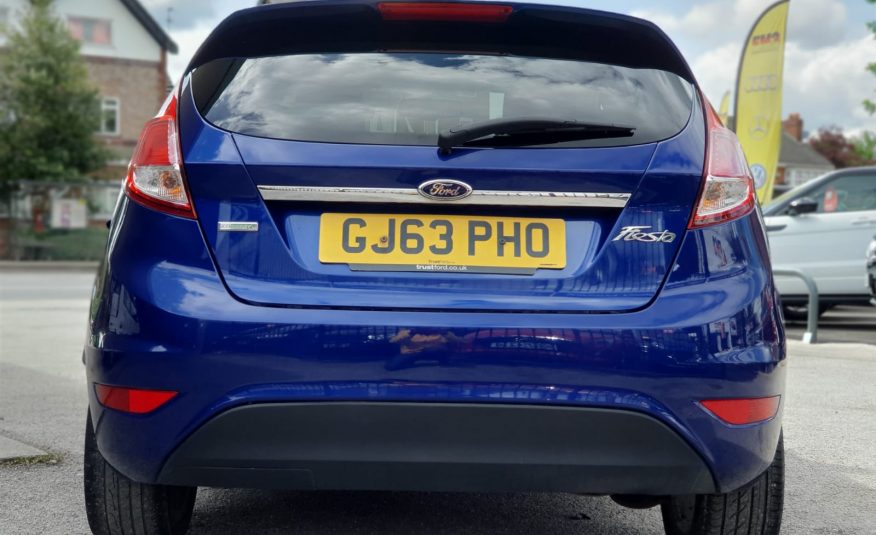 FORD FIESTA 1.0 ECO BOOST TITANIUM