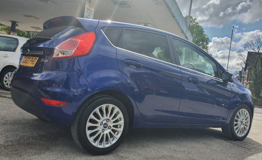 FORD FIESTA 1.0 ECO BOOST TITANIUM