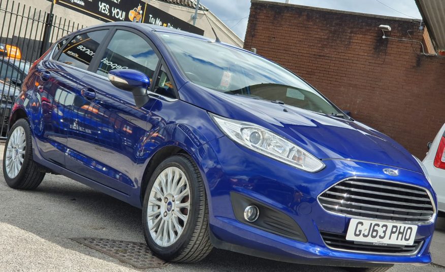 FORD FIESTA 1.0 ECO BOOST TITANIUM