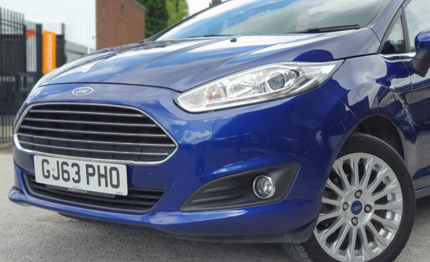 FORD FIESTA 1.0 ECO BOOST TITANIUM