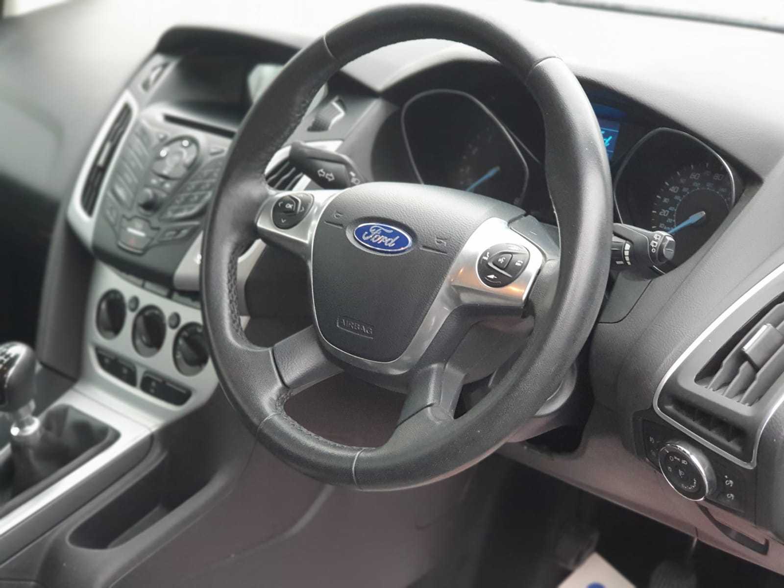 Ford Focus 1.6 Zetec 5dr