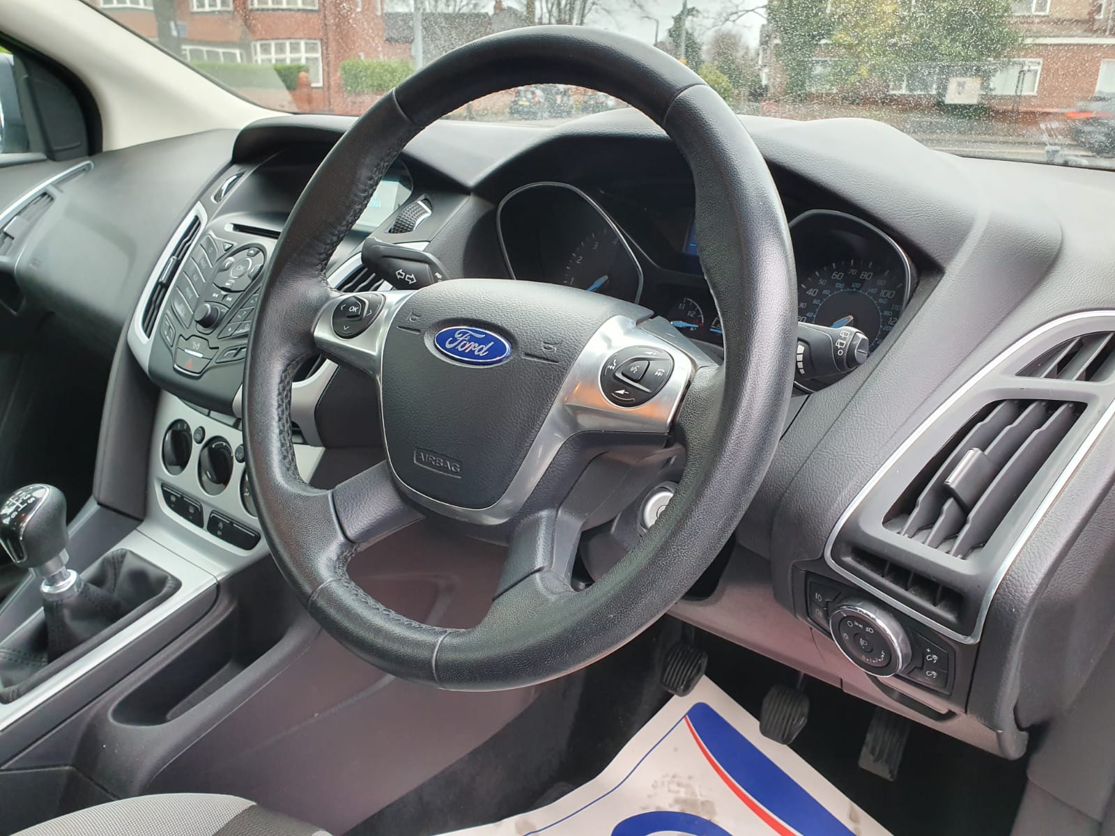 Ford Focus 1.6 Zetec 5dr