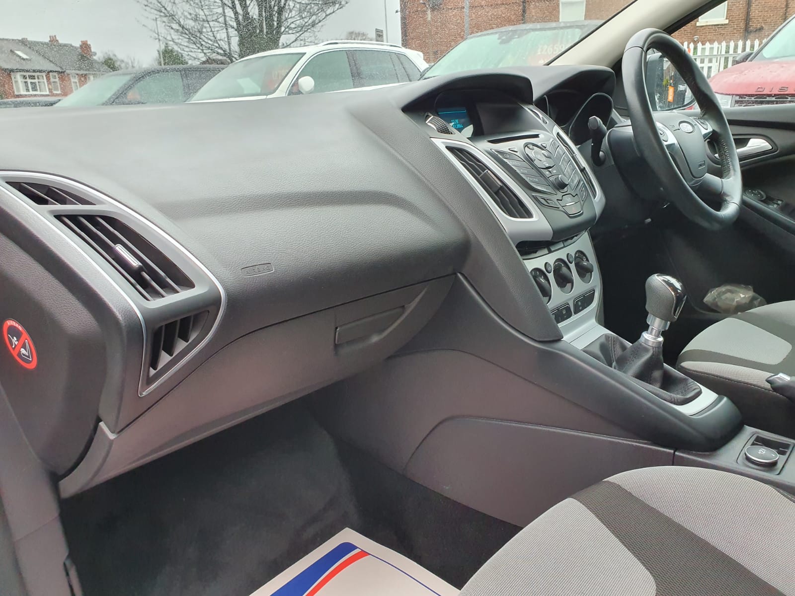 Ford Focus 1.6 Zetec 5dr