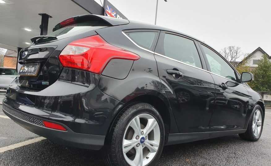 Ford Focus 1.6 Zetec 5dr