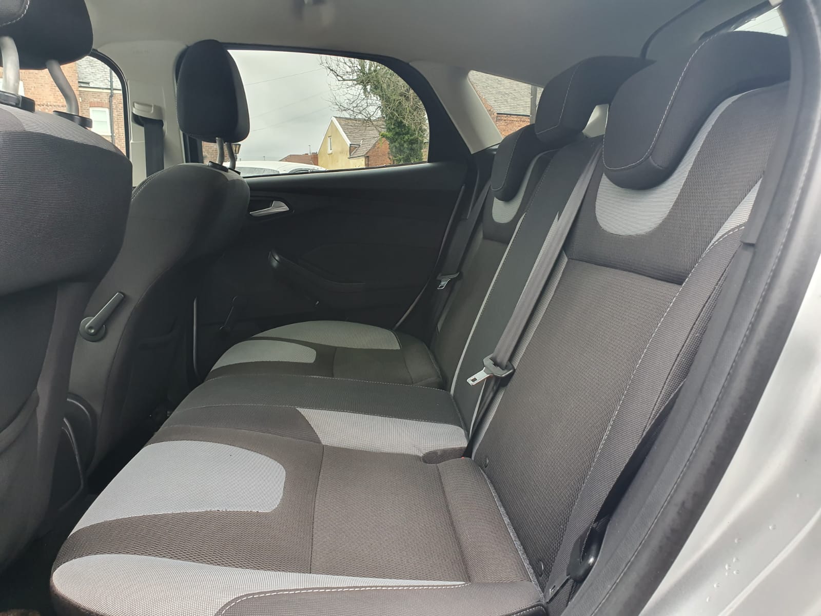 Ford Focus 1.6 TDCi Zetec 5dr