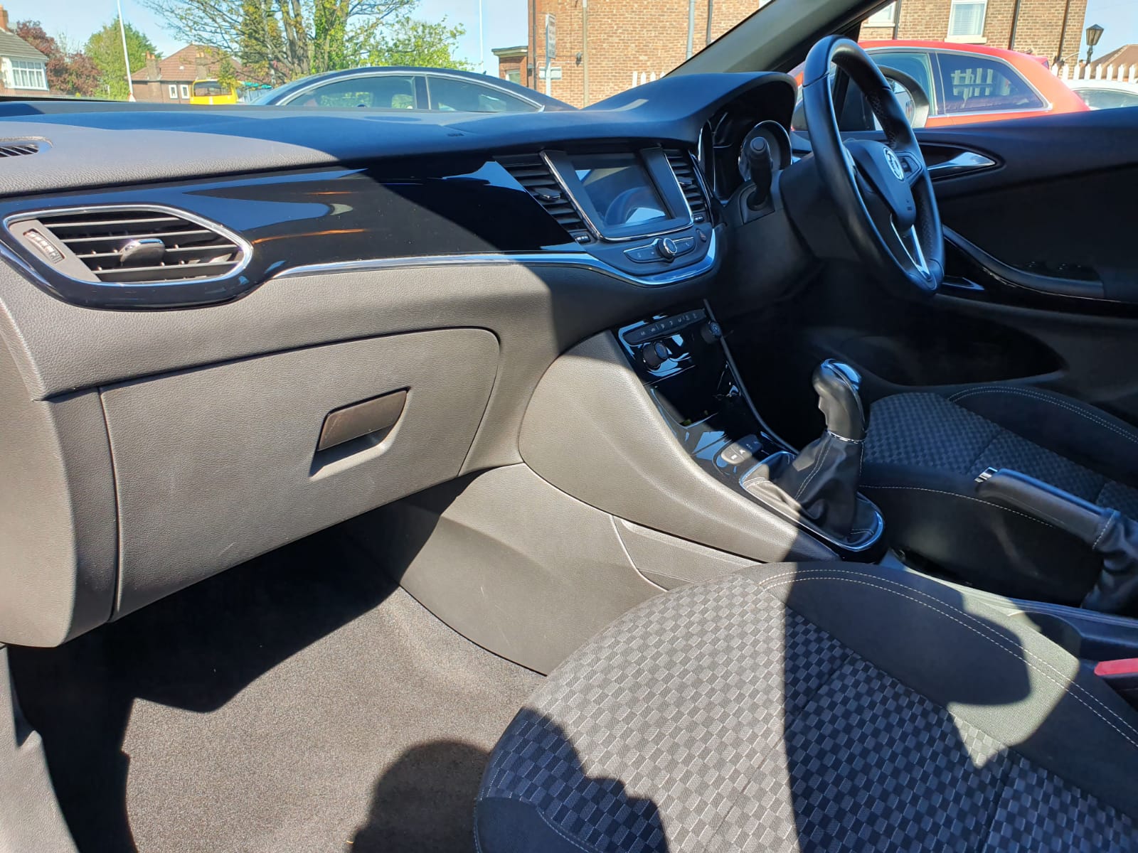 Vauxhall Astra 1.4i Turbo SRi Euro 6 5dr