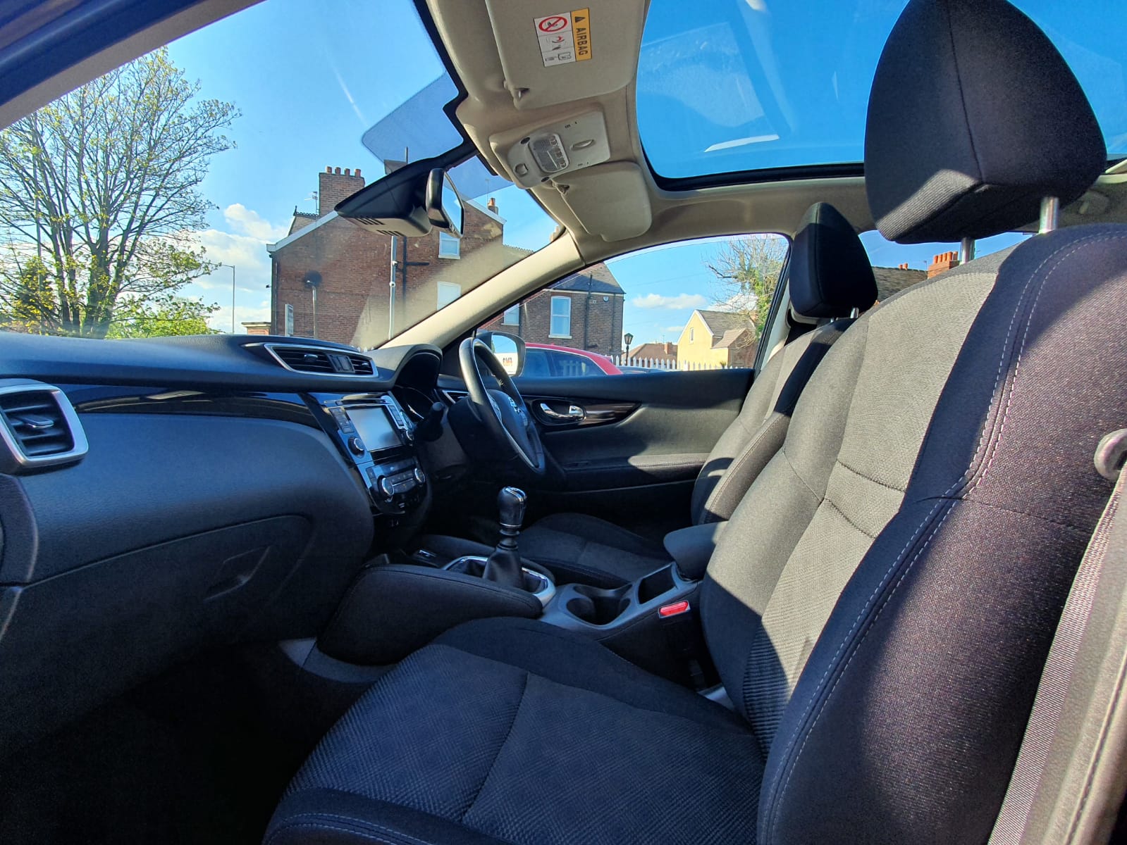 Nissan Qashqai 1.5 dCi n-tec+ 5dr