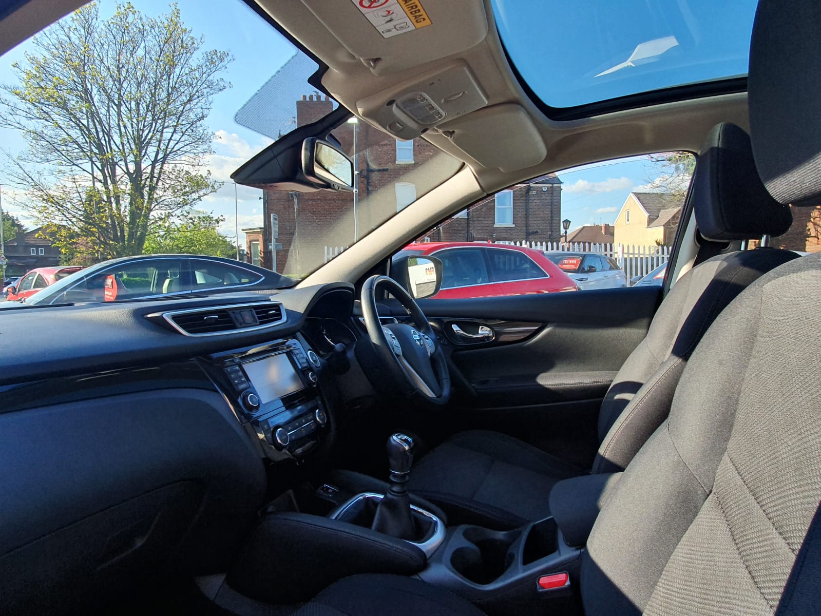 Nissan Qashqai 1.5 dCi n-tec+ 5dr