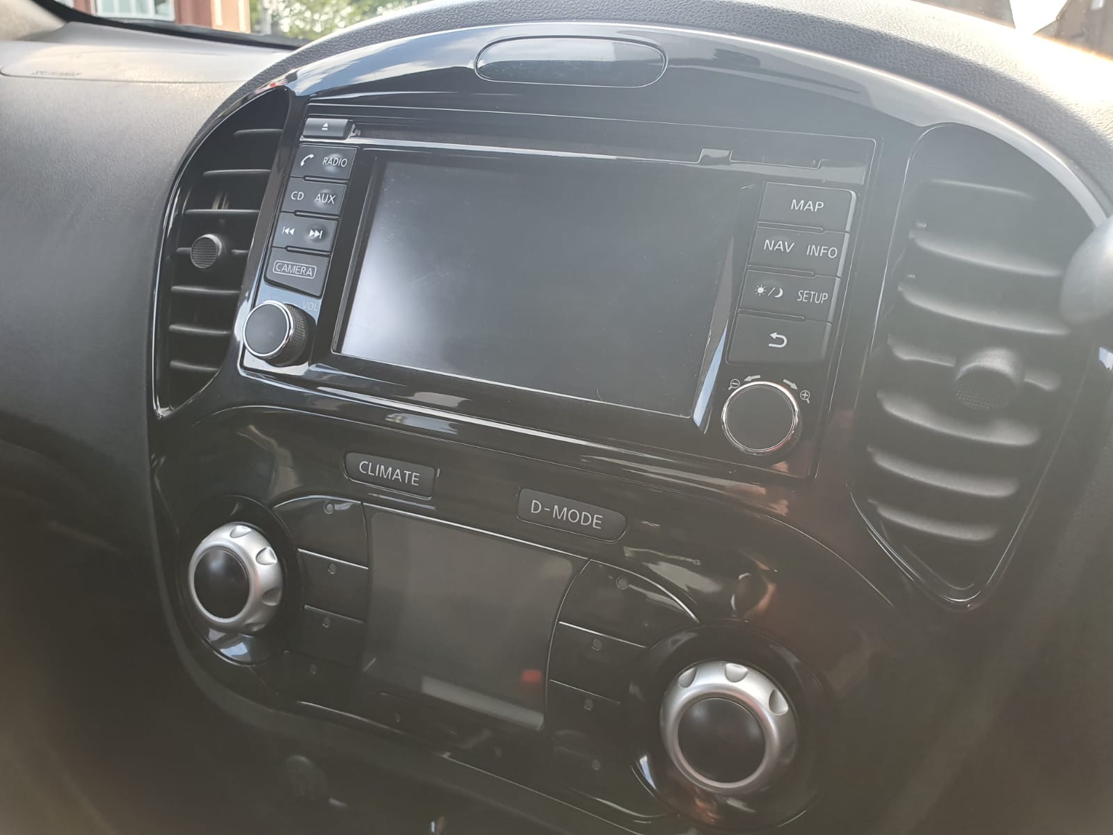 Nissan Juke 1.2 DIG-T Acenta Premium Manual 6Spd Euro 5 (s/s) 5dr