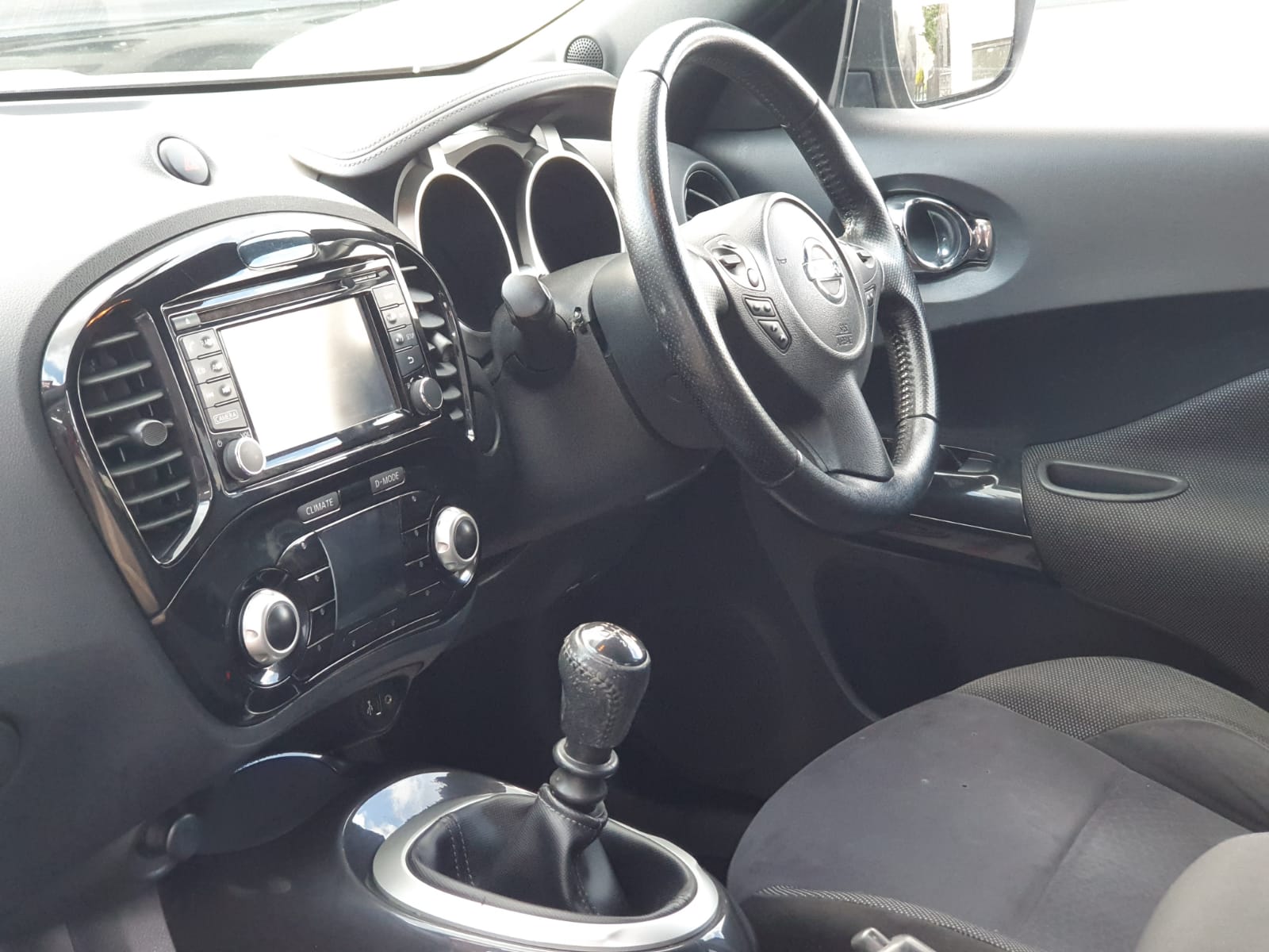 Nissan Juke 1.2 DIG-T Acenta Premium Manual 6Spd Euro 5 (s/s) 5dr