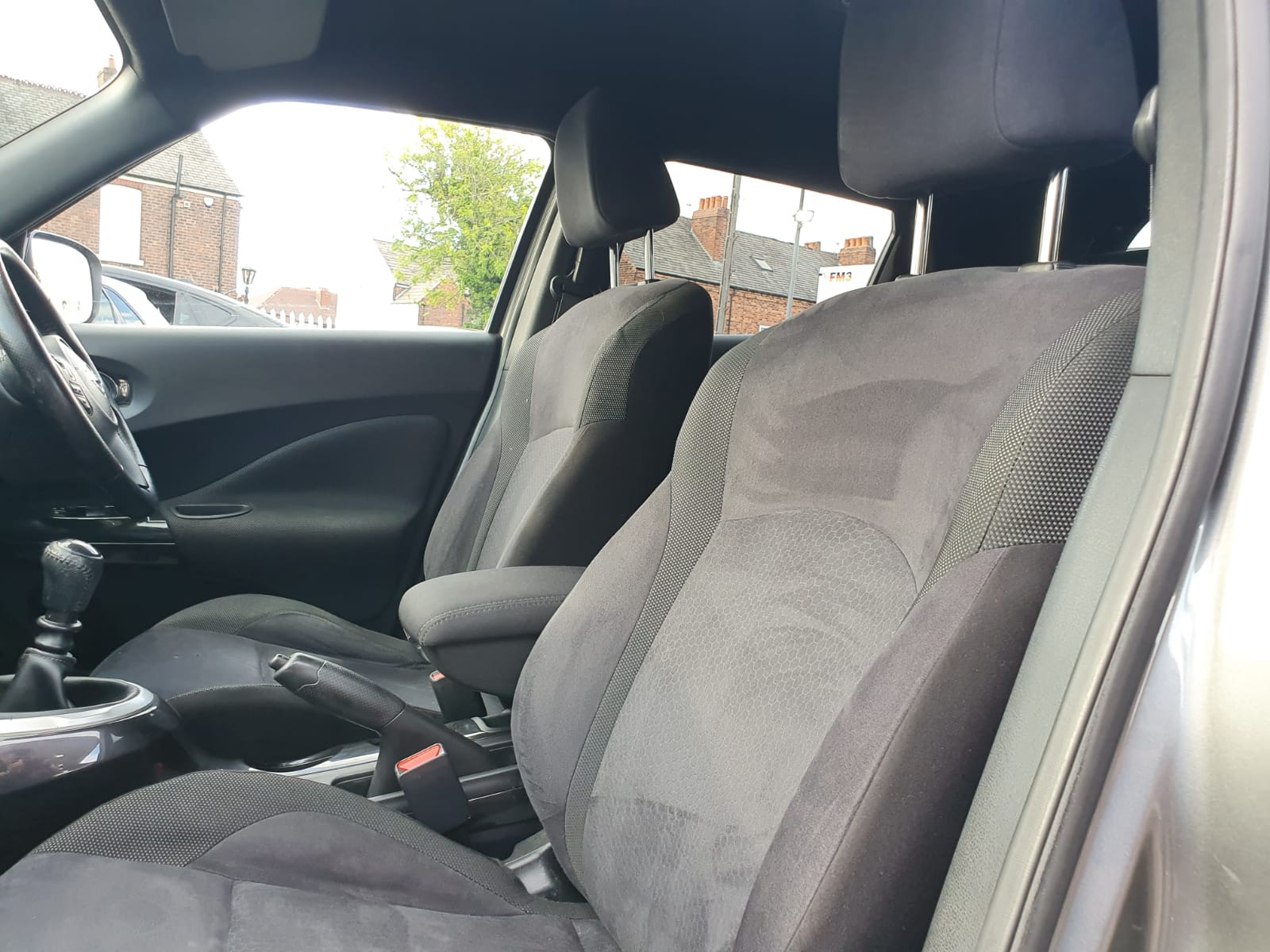 Nissan Juke 1.2 DIG-T Acenta Premium Manual 6Spd Euro 5 (s/s) 5dr