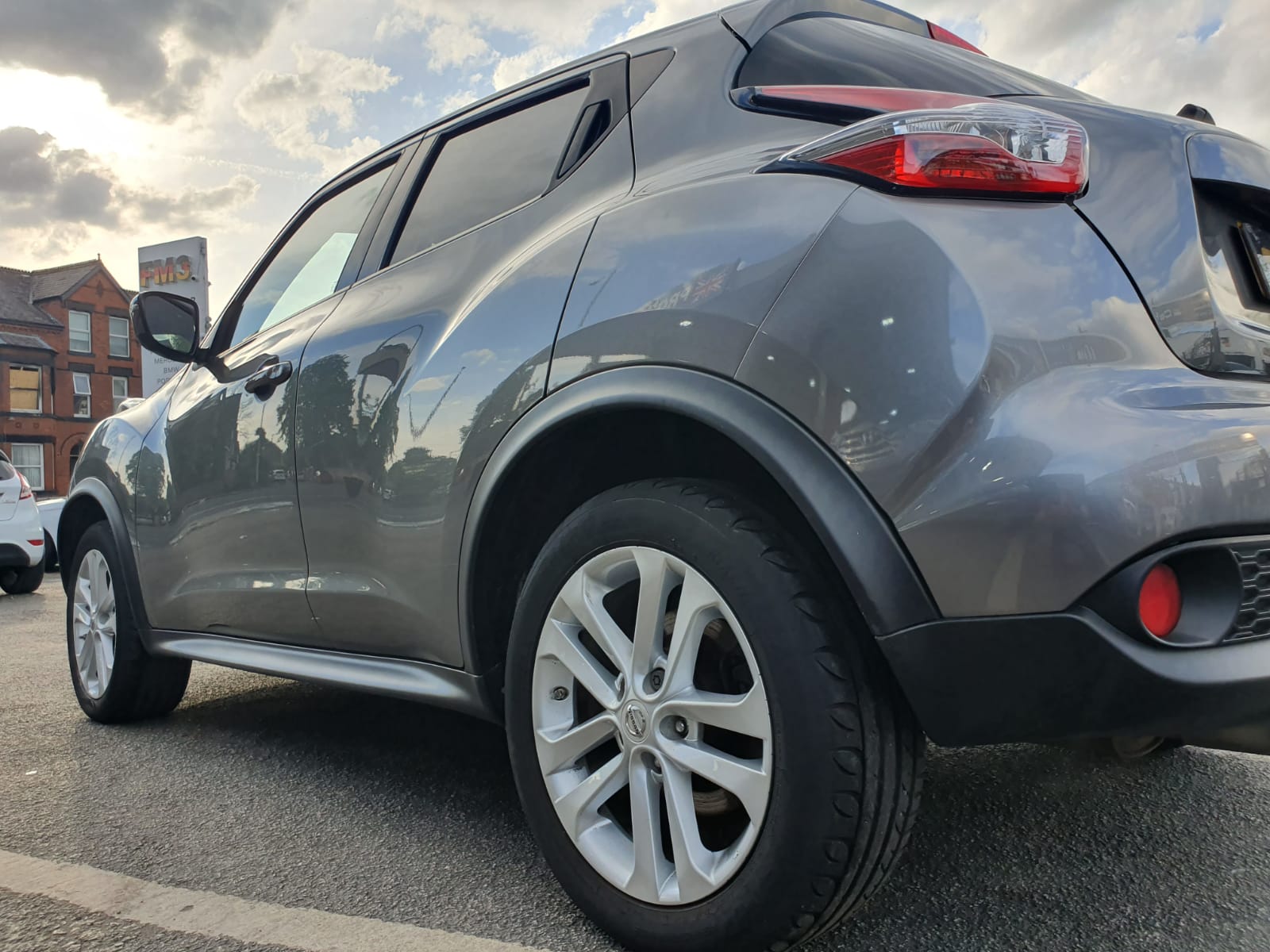 Nissan Juke 1.2 DIG-T Acenta Premium Manual 6Spd Euro 5 (s/s) 5dr