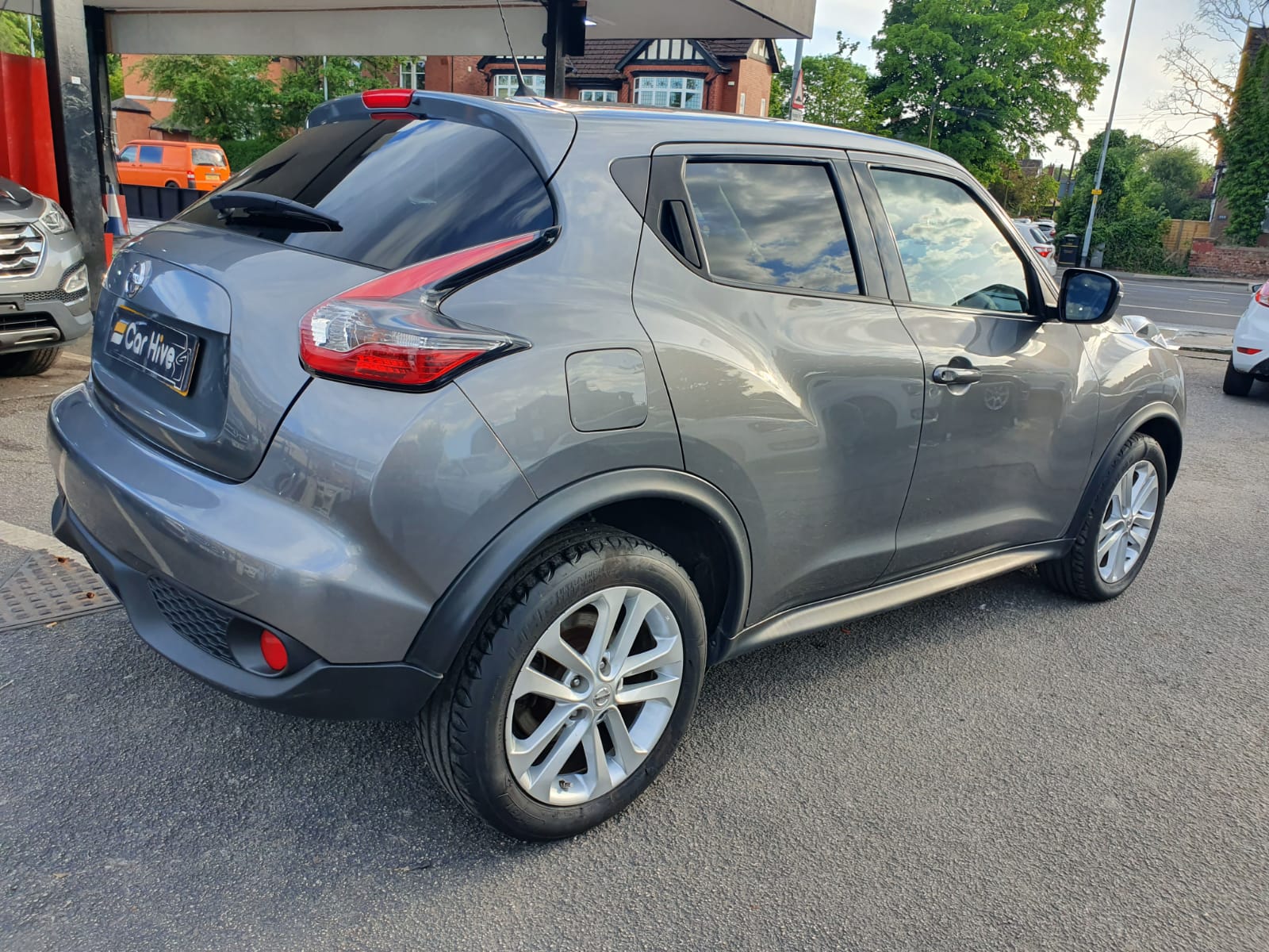 Nissan Juke 1.2 DIG-T Acenta Premium Manual 6Spd Euro 5 (s/s) 5dr
