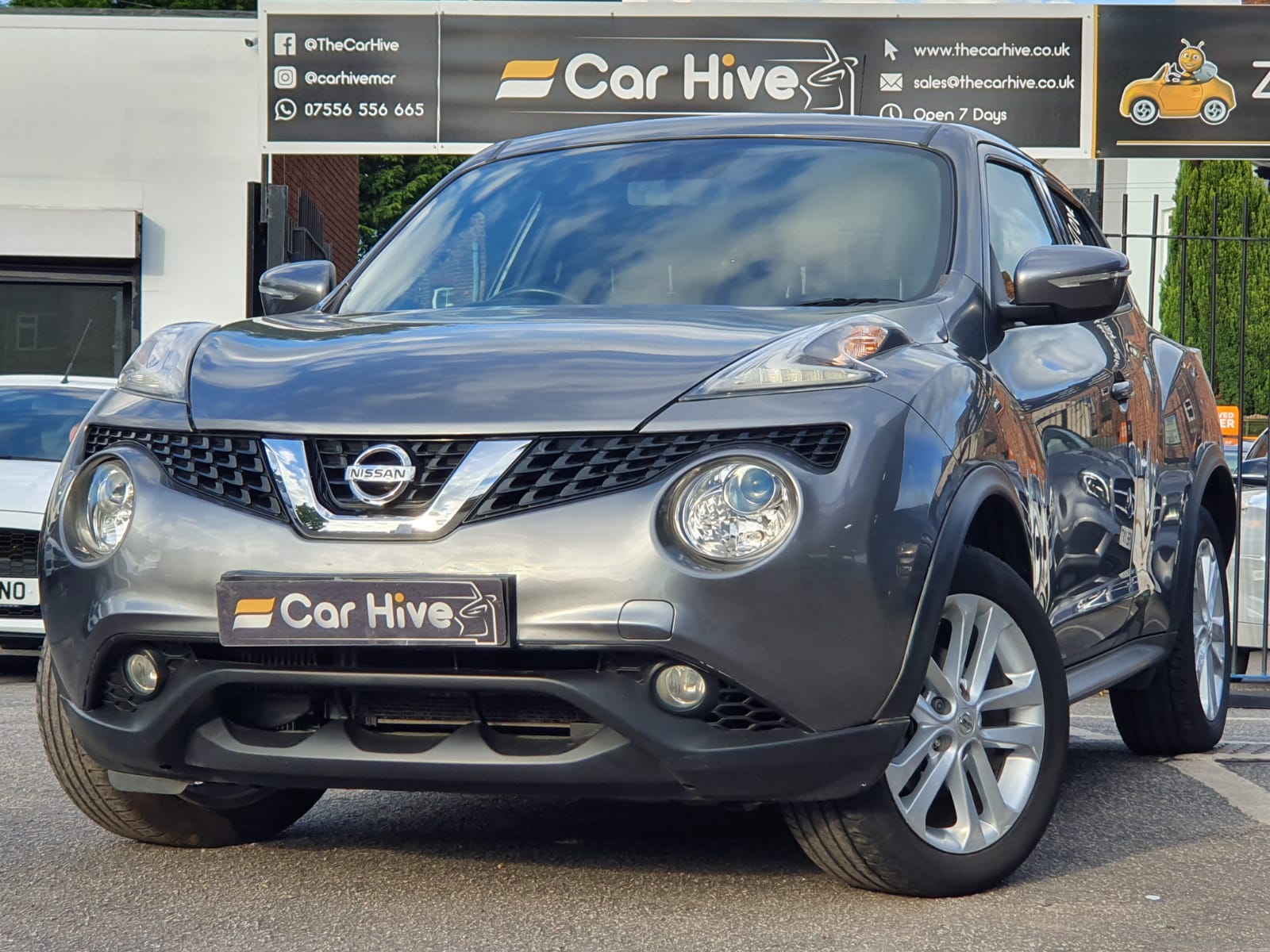 Nissan Juke 1.2 DIG-T Acenta Premium Manual 6Spd Euro 5 (s/s) 5dr