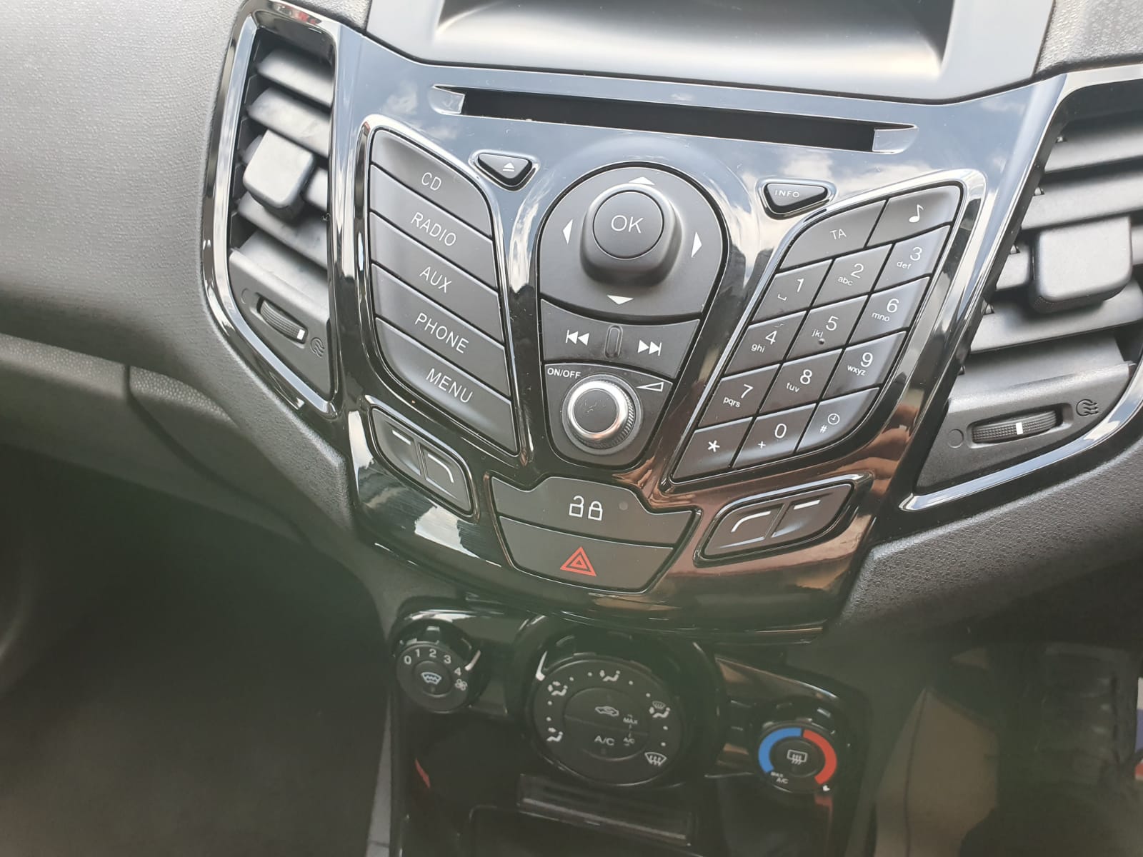 Ford Fiesta 1.25 Zetec 5dr