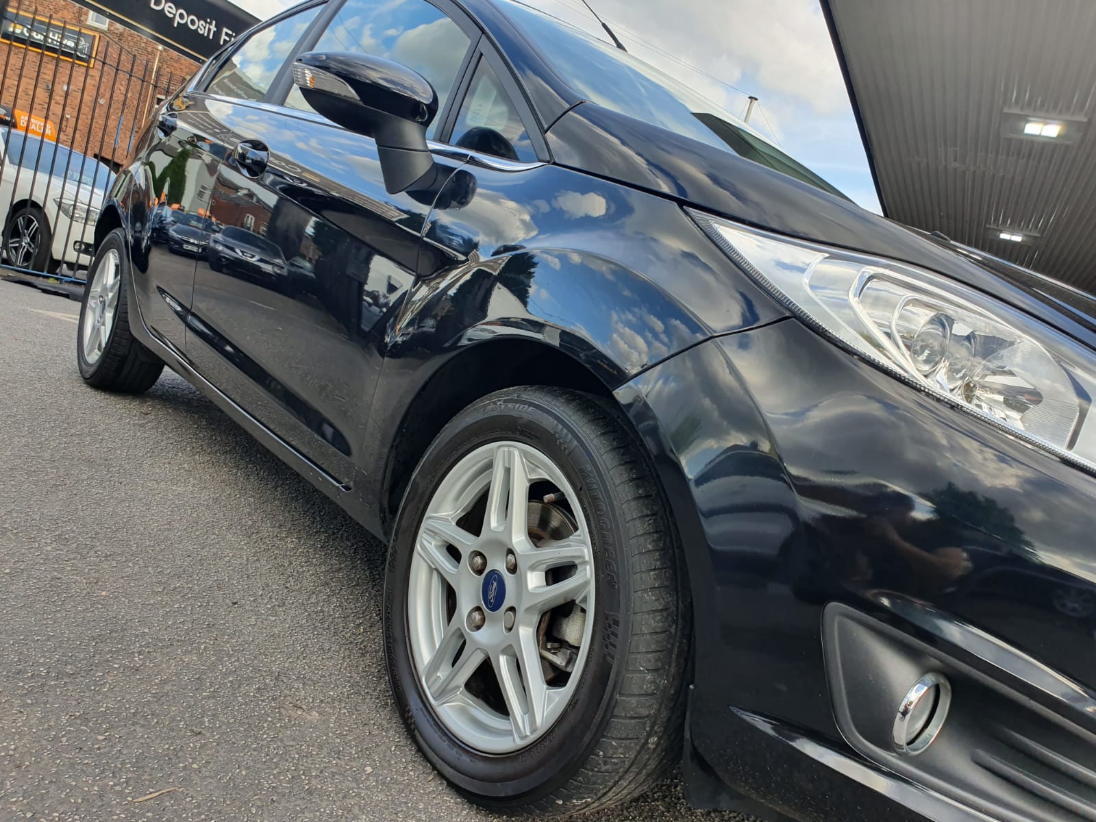 Ford Fiesta 1.25 Zetec 5dr