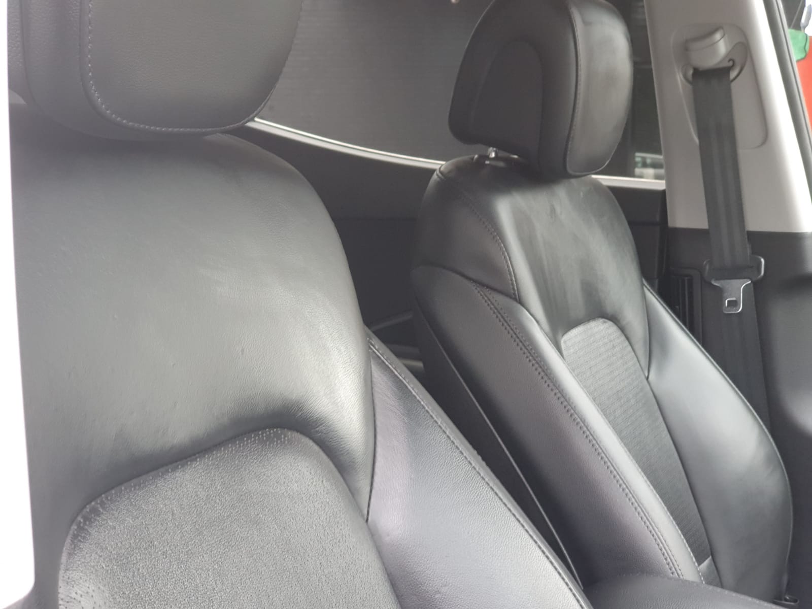 Hyundai Santa Fe 2.2 CRDi Premium 4WD 5dr (5 seat)