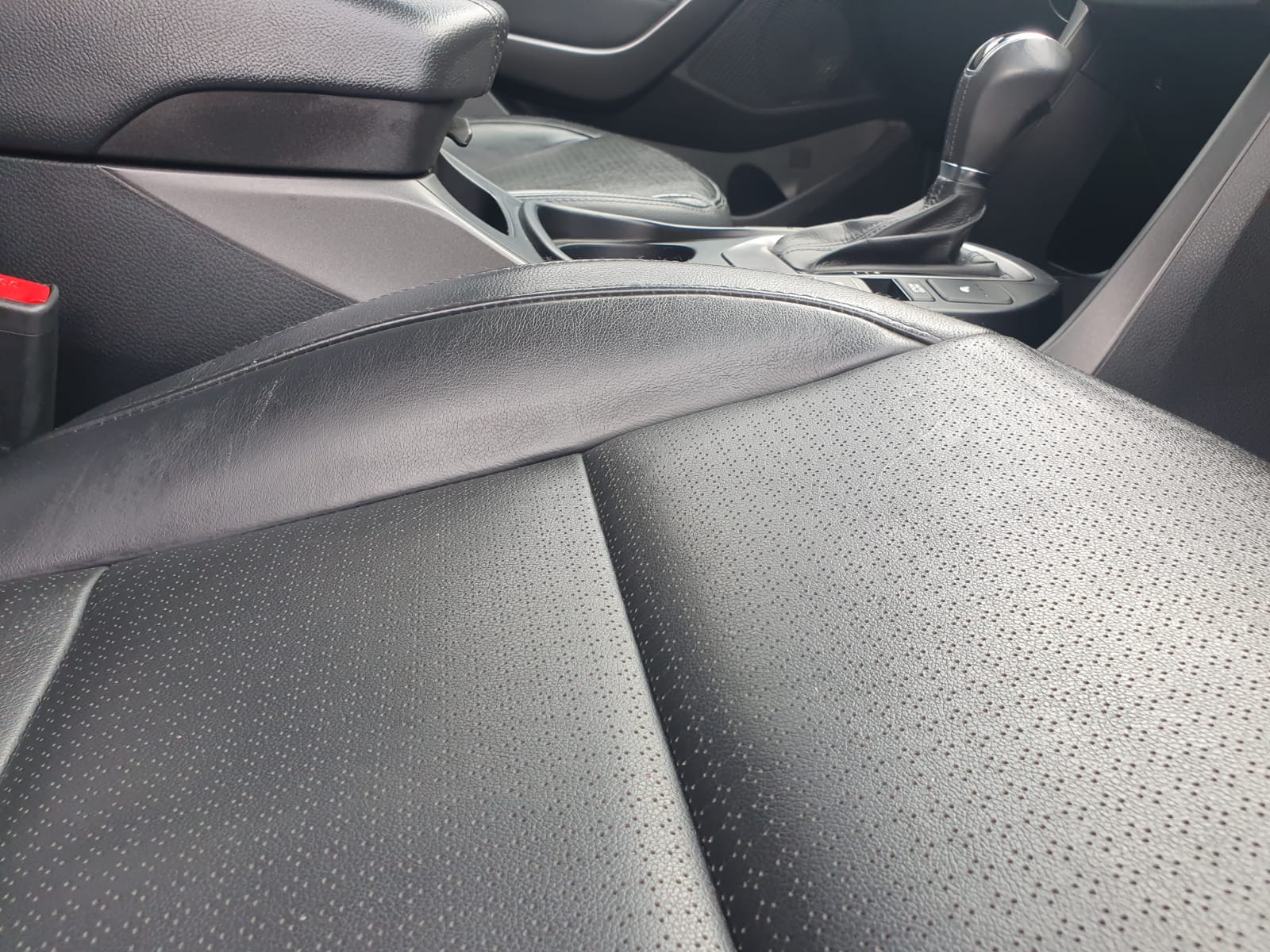 Hyundai Santa Fe 2.2 CRDi Premium 4WD 5dr (5 seat)