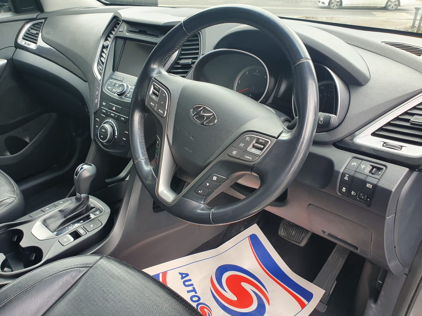 Hyundai Santa Fe 2.2 CRDi Premium 4WD 5dr (5 seat)