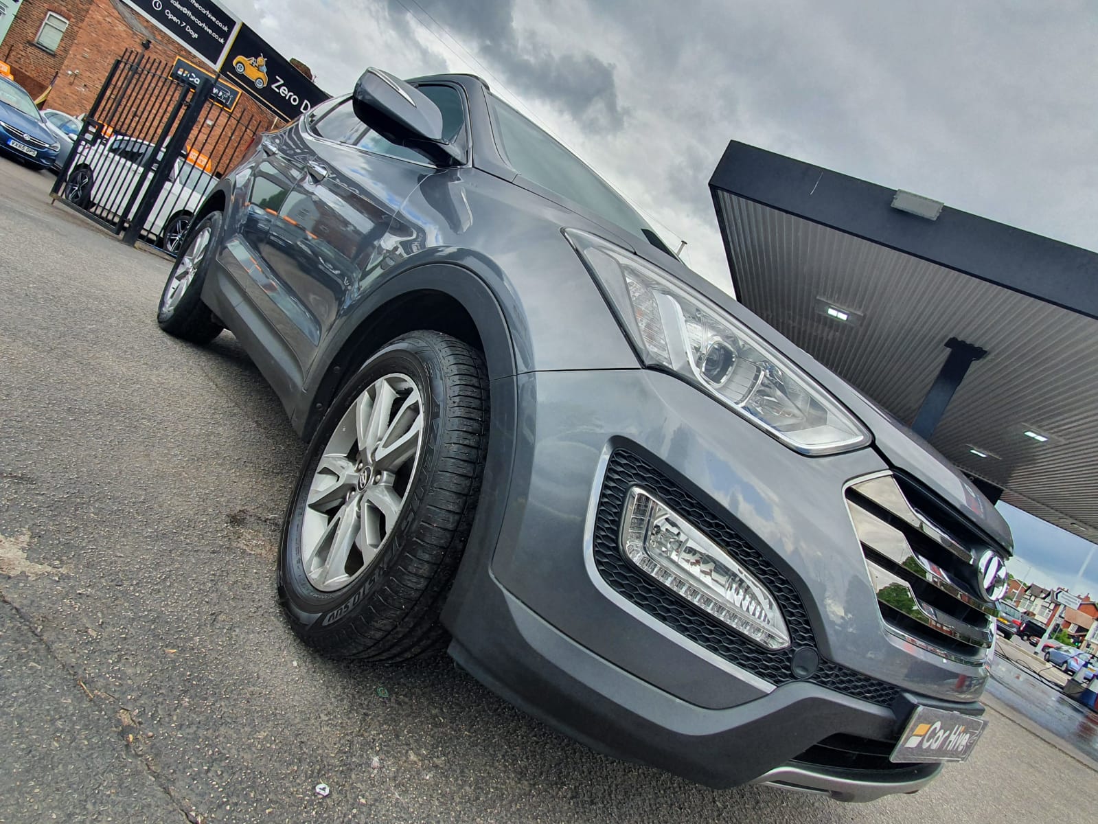 Hyundai Santa Fe 2.2 CRDi Premium 4WD 5dr (5 seat)
