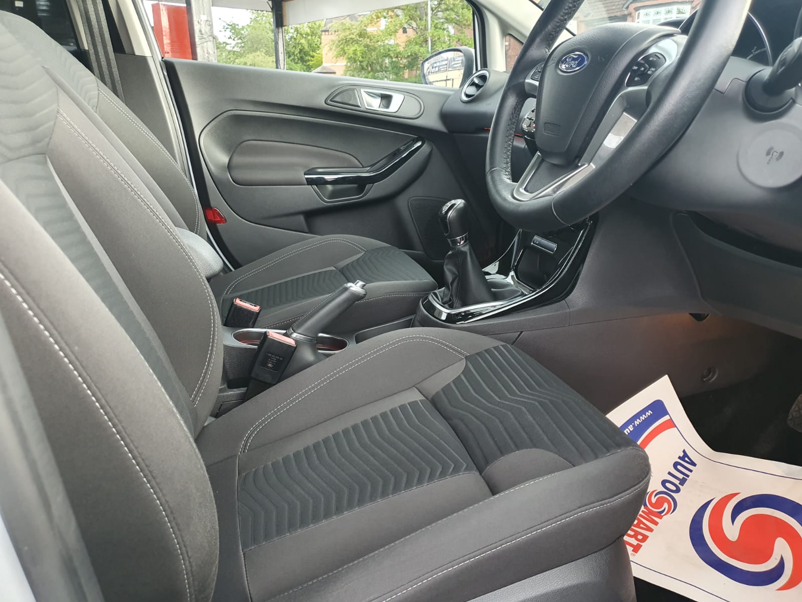 Ford Fiesta 1.0T EcoBoost Titanium (s/s) 5dr