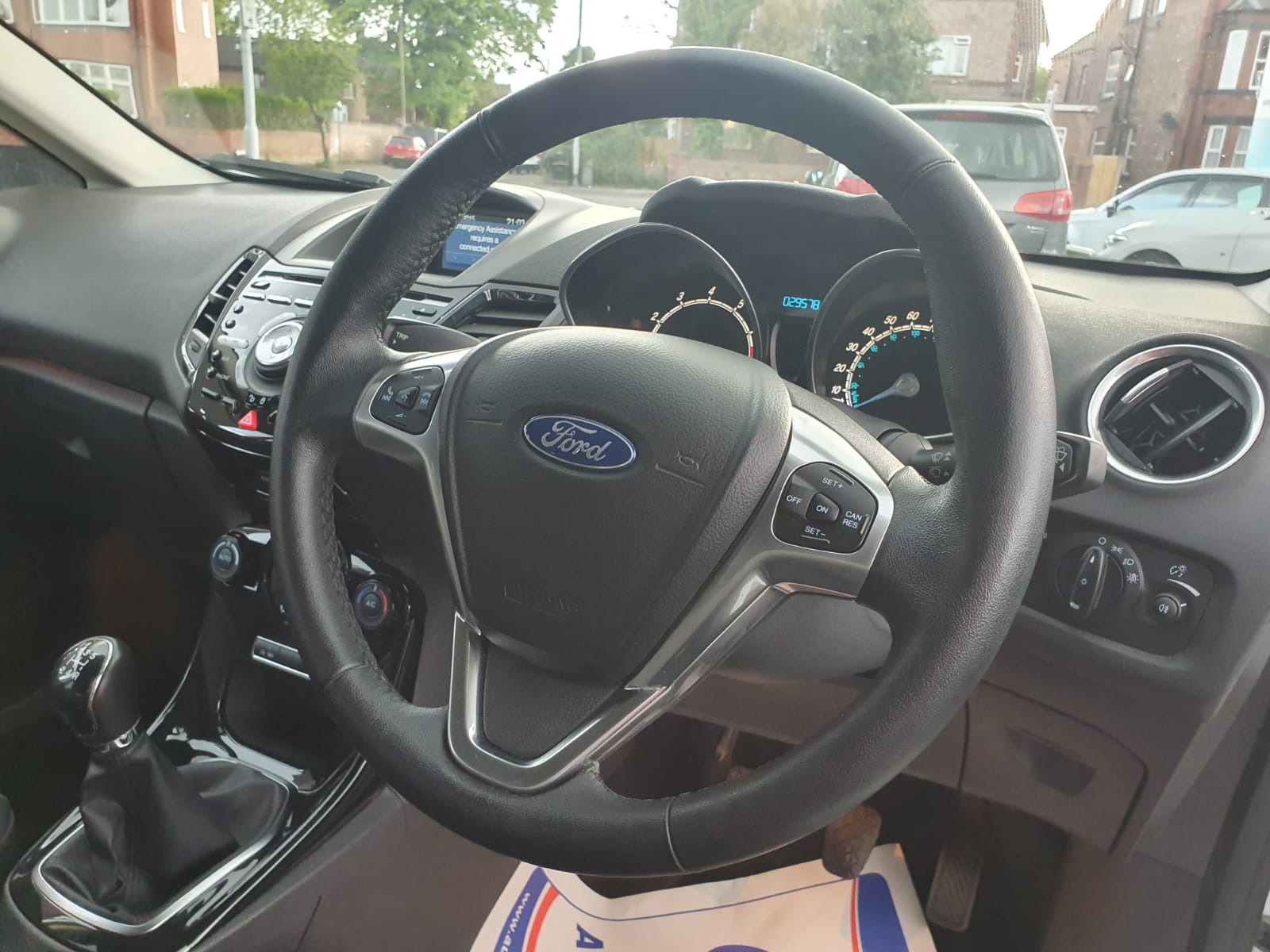 Ford Fiesta 1.0T EcoBoost Titanium (s/s) 5dr