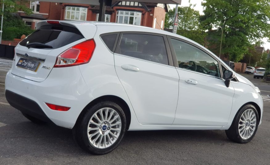 Ford Fiesta 1.0T EcoBoost Titanium (s/s) 5dr