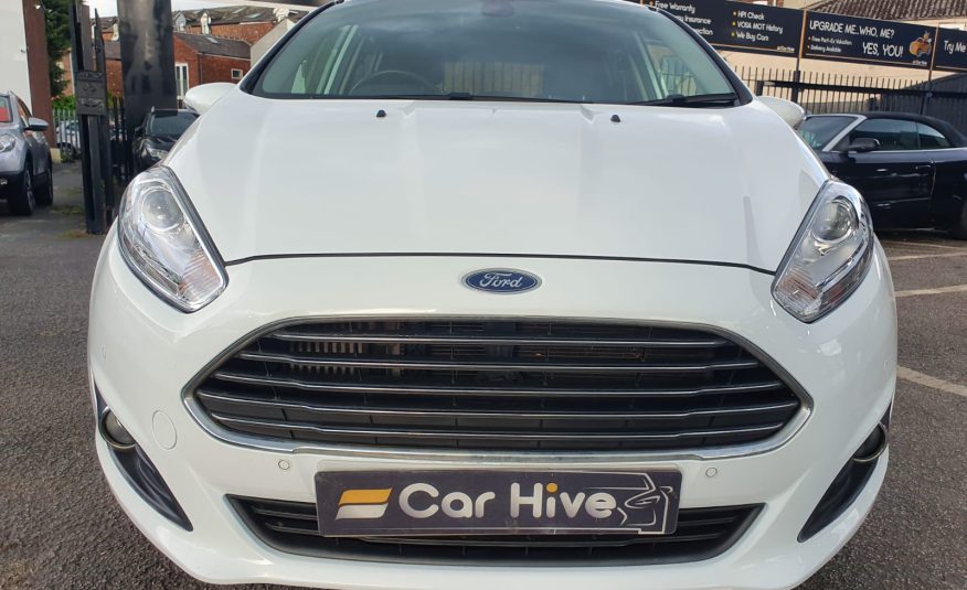 Ford Fiesta 1.0T EcoBoost Titanium (s/s) 5dr