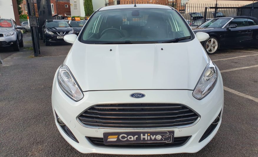 Ford Fiesta 1.0T EcoBoost Titanium (s/s) 5dr