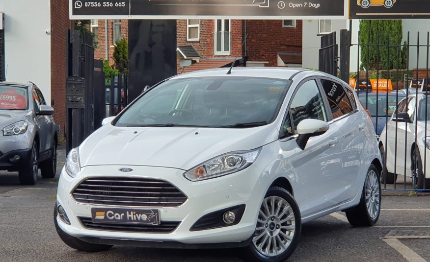 Ford Fiesta 1.0T EcoBoost Titanium (s/s) 5dr